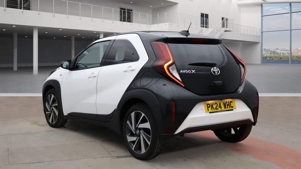 Used Toyota Aygo X 2024 for sale - 77250549: Photo 3