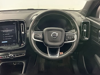 Used Volvo XC40 2021 for sale - 78768503: Photo