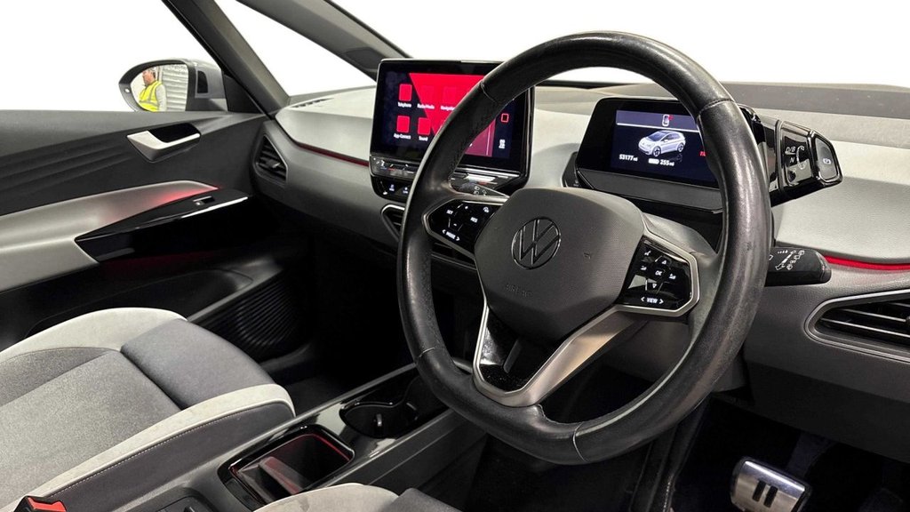 Used Volkswagen ID.3 2021 for sale - 76698273: Photo 2