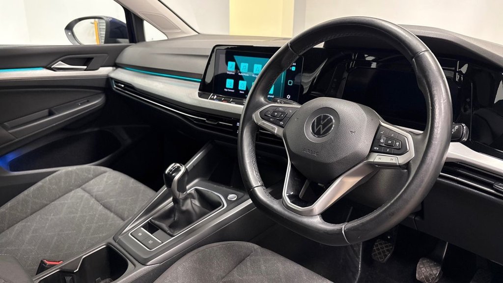 Used Volkswagen Golf 2022 for sale - 76867623: Photo 2