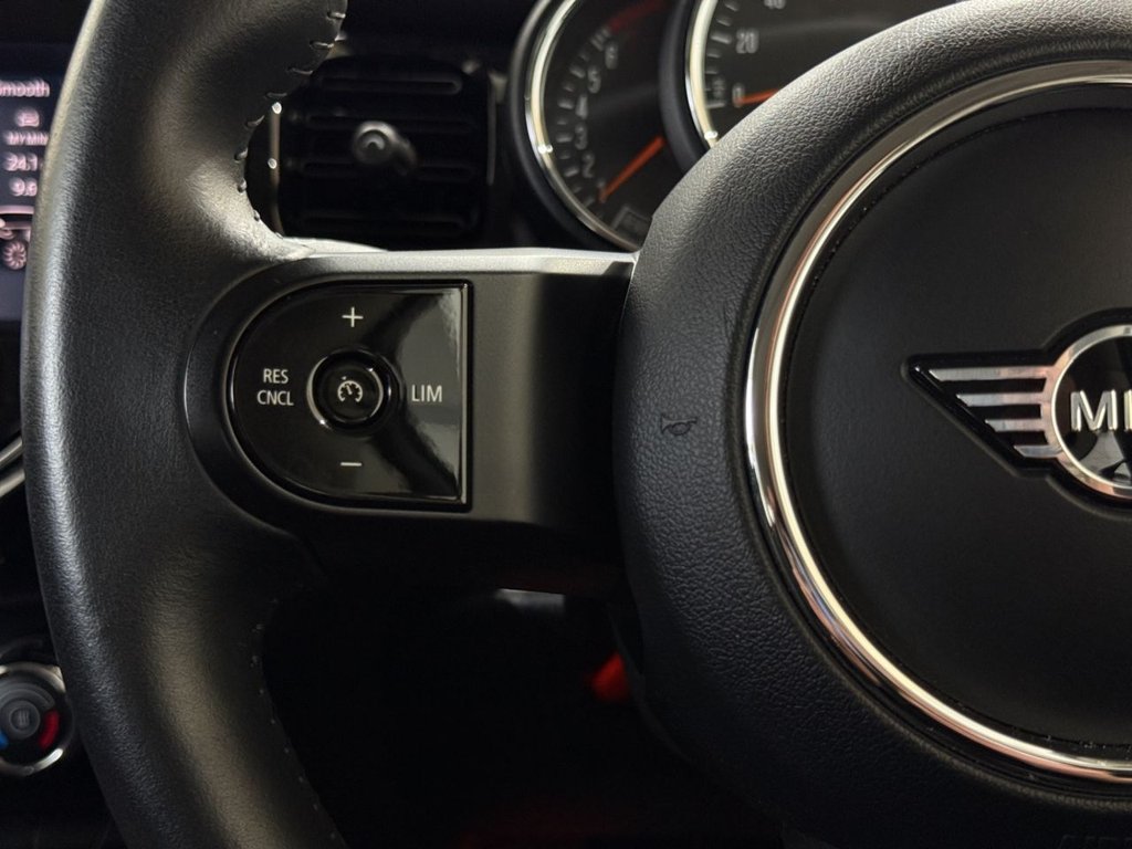 Used MINI Hatch 2021 for sale - 76579824: Photo 20