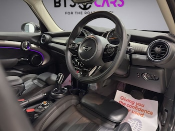 Used MINI Hatch 2020 for sale - 77806408: Photo