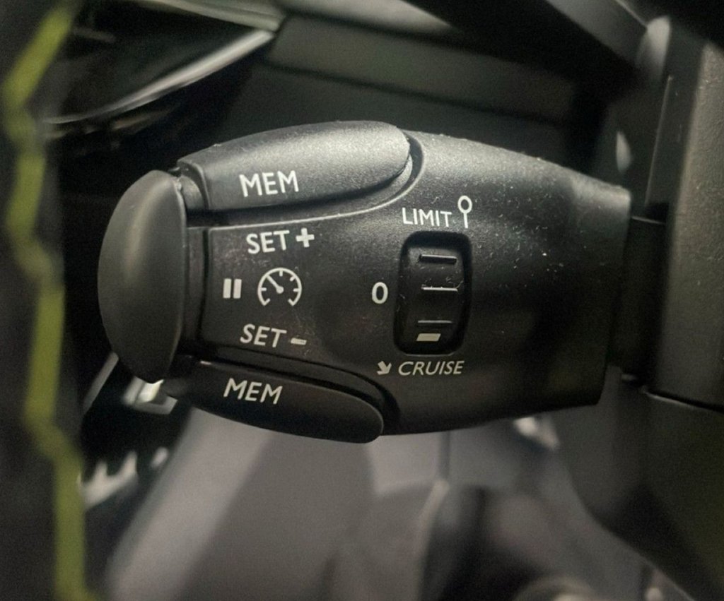 Used Peugeot 208 2022 for sale - 77667023: Photo 8