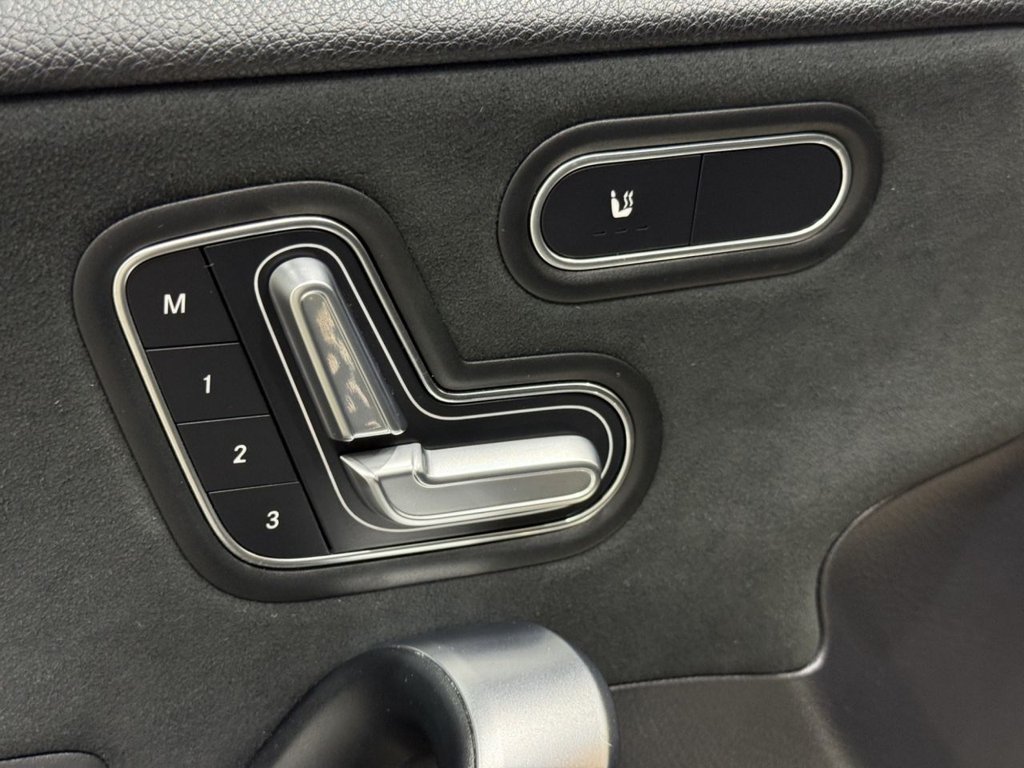 Used Mercedes-Benz A-Class 2018 for sale - 76579794: Photo 19