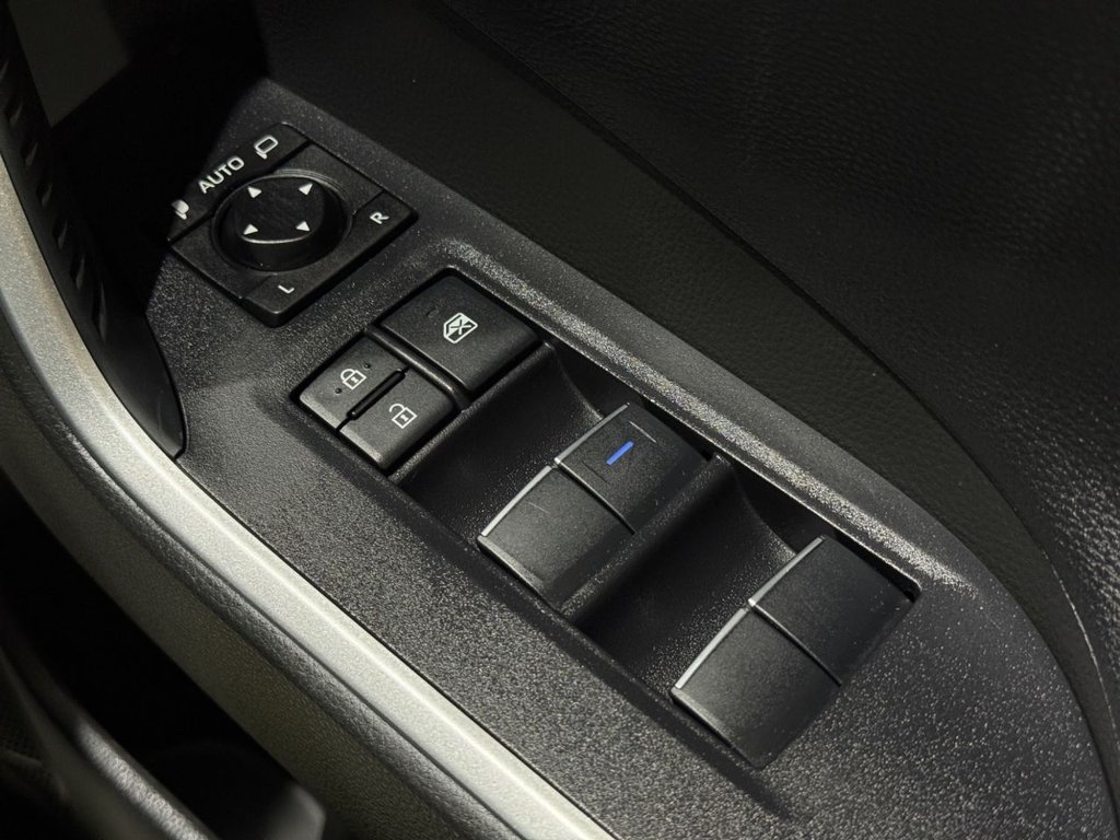 Used Toyota RAV4 2020 for sale - 77328202: Photo 34