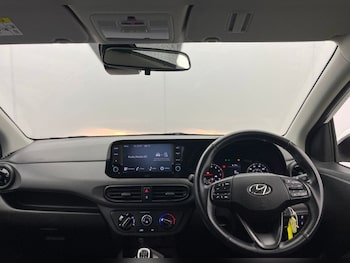 Used Hyundai i10 2023 for sale - 77483390: Photo