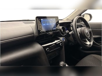 Used Toyota Yaris Cross 2023 for sale - 78701910: Photo