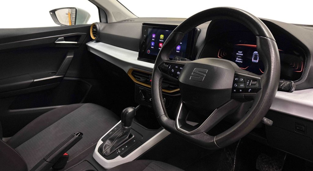 Used SEAT Arona 2023 for sale - 77451955: Photo 2