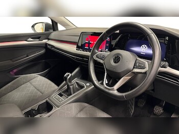 Used Volkswagen Golf 2021 for sale - 77027125: Photo