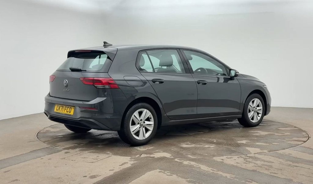 Used Volkswagen Golf 2021 for sale - 77027125: Photo 3