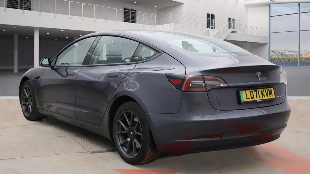 Used Tesla Model 3 2021 for sale - 77572317: Photo 6