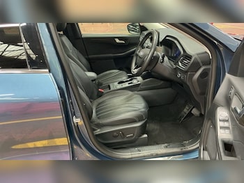 Used Ford Kuga 2023 for sale - 79530137: Photo