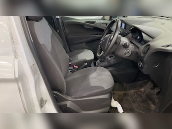Used Ford Transit Courier 2022 for sale - 78793132: Photo