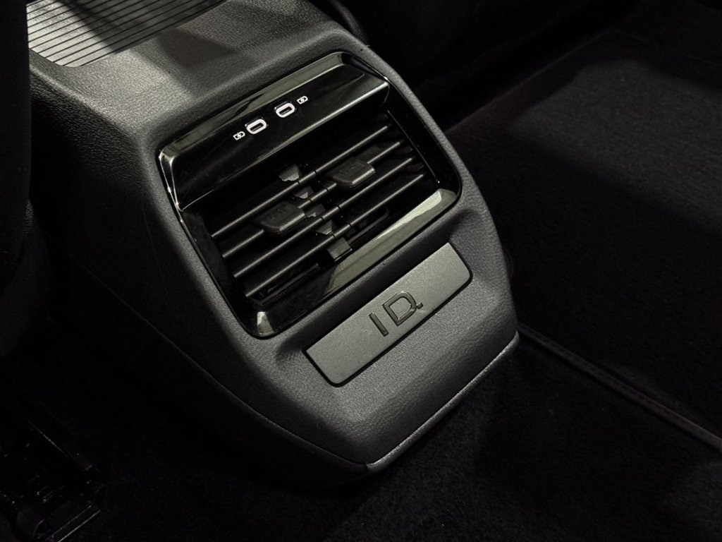 Used Volkswagen ID.4 2021 for sale - 77407864: Photo 20