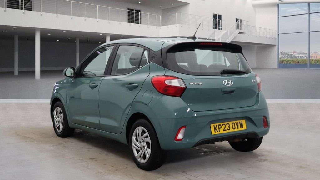 Used Hyundai i10 2023 for sale - 77563774: Photo 6