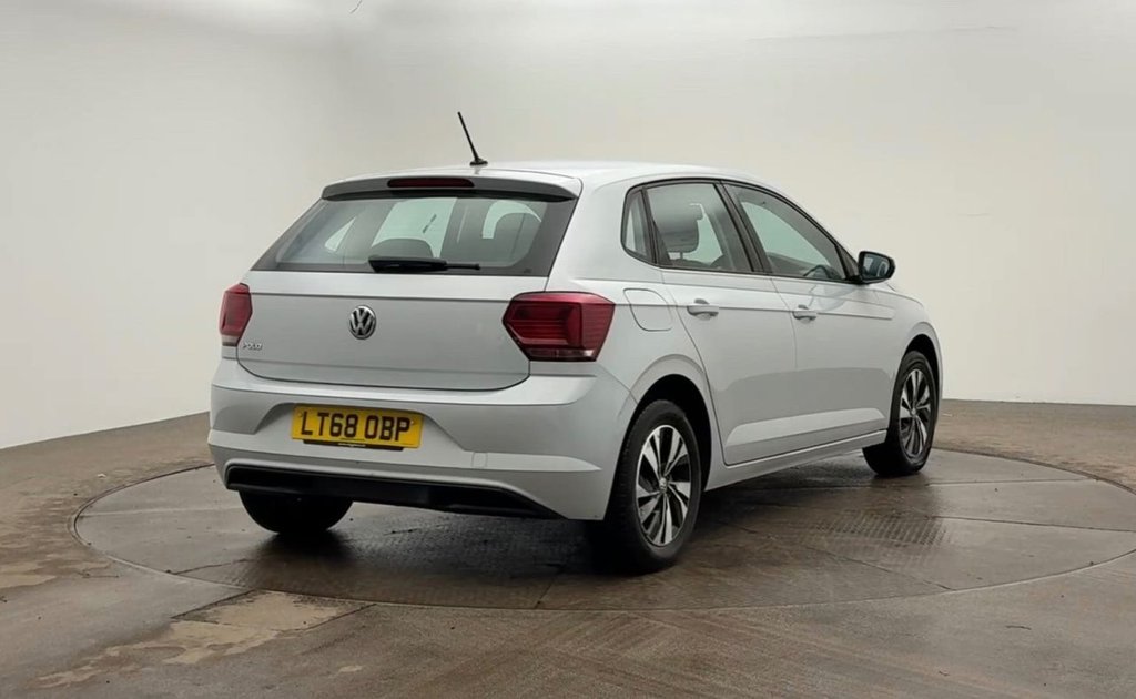 Used Volkswagen Polo 2018 for sale - 77521420: Photo 3