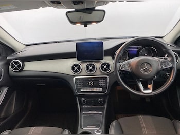 Used Mercedes-Benz GLA 2019 for sale - 79155406: Photo