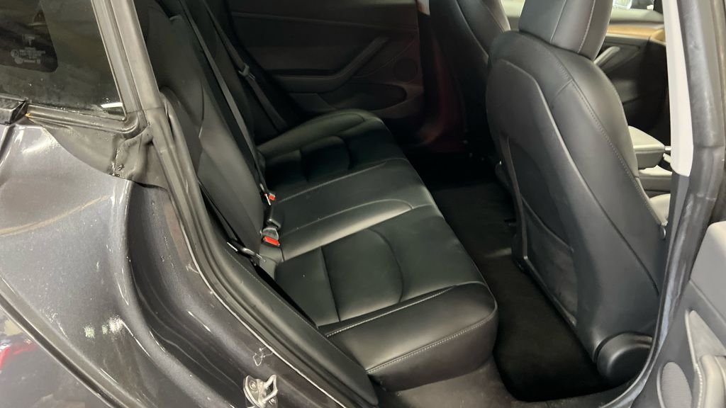 Used Tesla Model 3 2021 for sale - 77693270: Photo 10