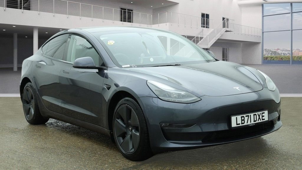 Used Tesla Model 3 2021 for sale - 77693270: Photo 4