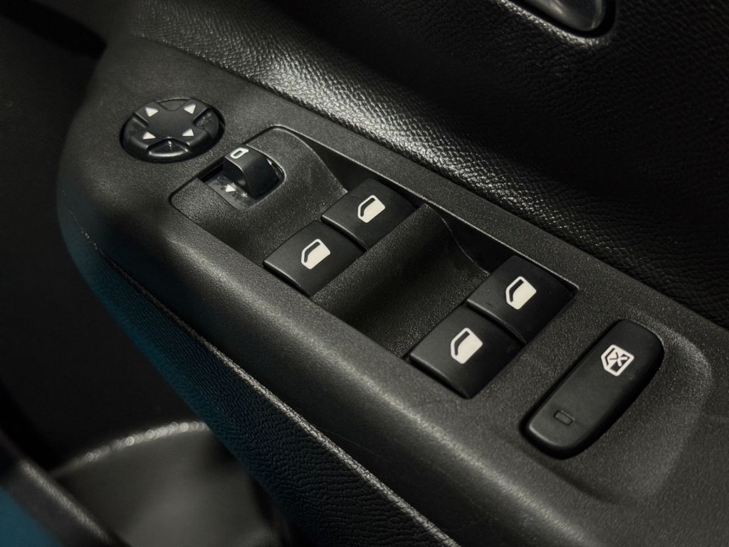 Used Vauxhall Corsa 2021 for sale - 76986036: Photo 32