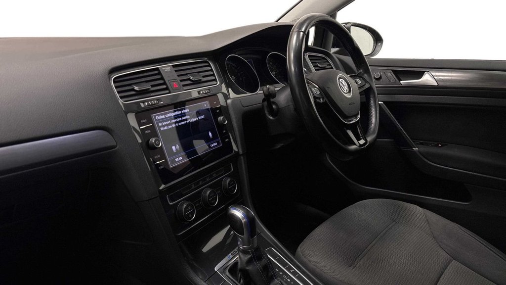 Used Volkswagen Golf 2019 for sale - 78044255: Photo 4