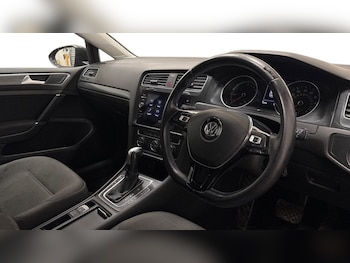 Used Volkswagen Golf 2020 for sale - 77897470: Photo