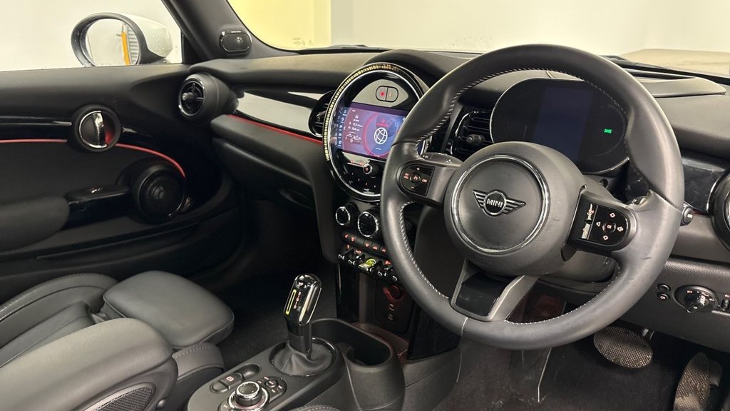 Used MINI Hatch 2022 for sale - 76579775: Photo 2