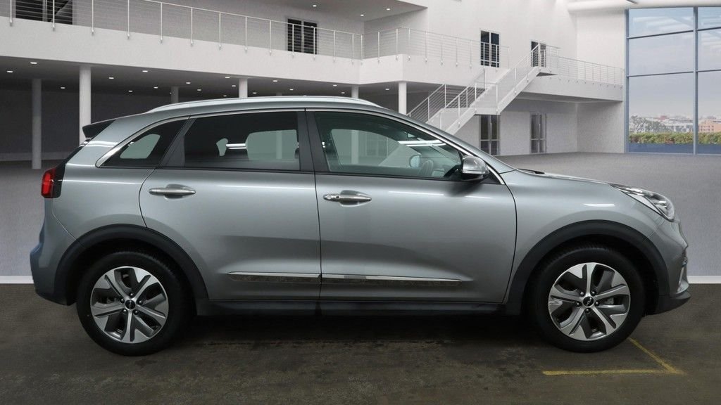 Used Kia Niro 2021 for sale - 77609217: Photo 8