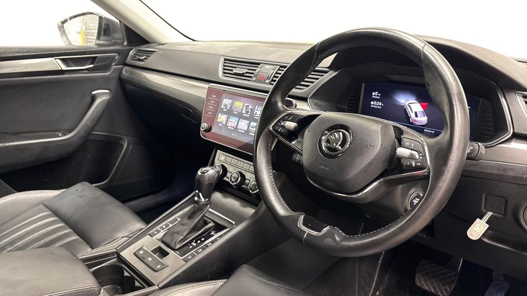 Used Skoda Superb 2021 for sale - 77356423: Photo 2
