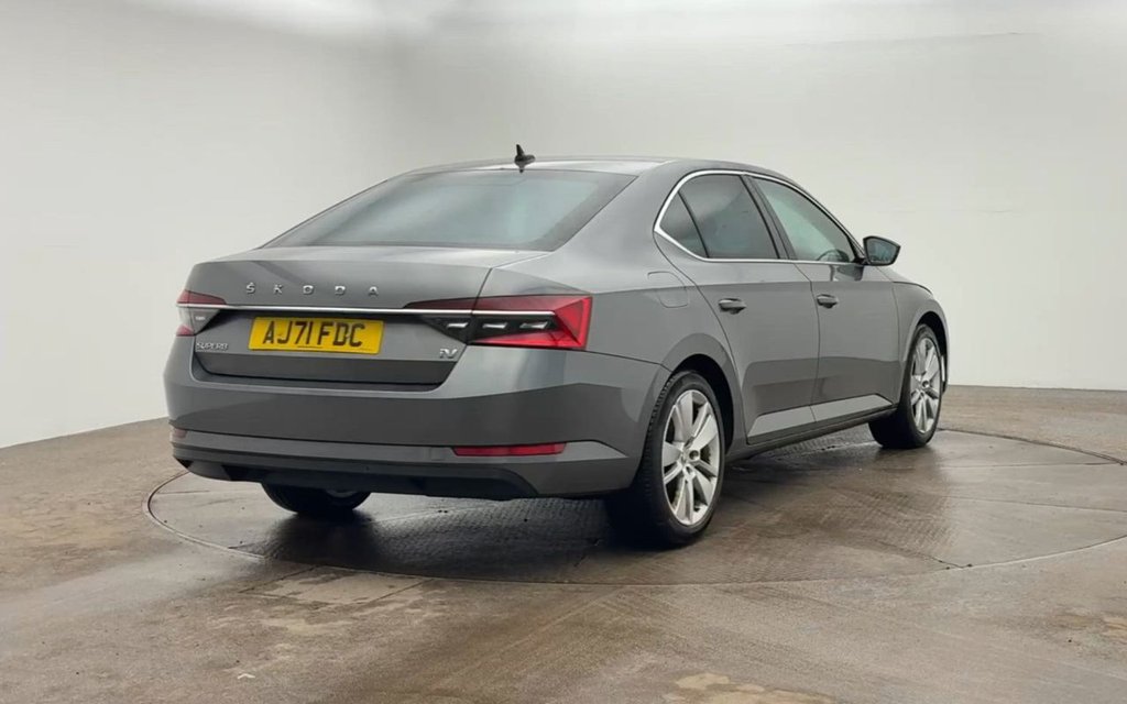 Used Skoda Superb 2021 for sale - 77356423: Photo 3