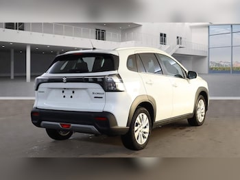 Used Suzuki SX4 S-Cross 2023 for sale - 77276600: Photo