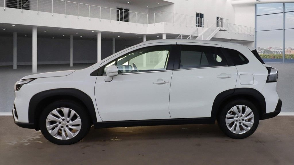 Used Suzuki SX4 S-Cross 2023 for sale - 77276600: Photo 4