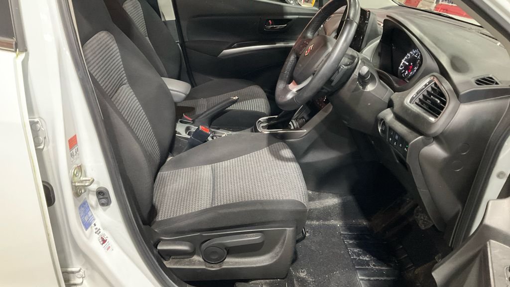 Used Suzuki SX4 S-Cross 2023 for sale - 77276600: Photo 7