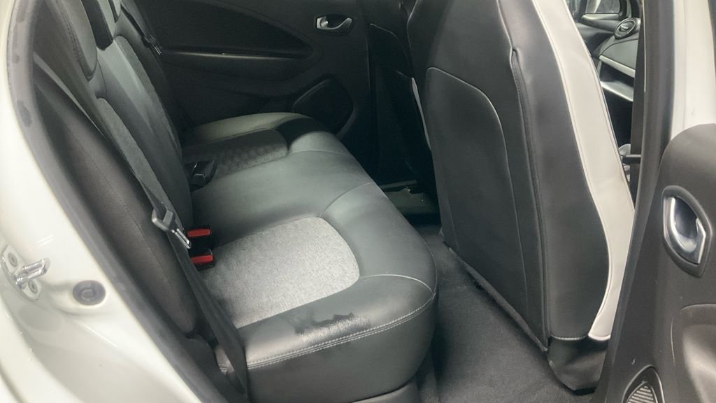 Used Renault Zoe 2020 for sale - 77719537: Photo 10