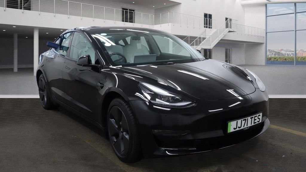 Used Tesla Model 3 2021 for sale - 76579838: Photo 5