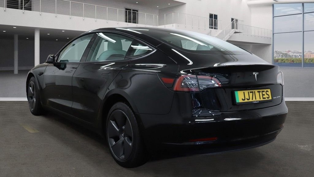 Used Tesla Model 3 2021 for sale - 76579838: Photo 6