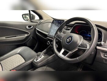Used Renault Zoe 2020 for sale - 77621600: Photo