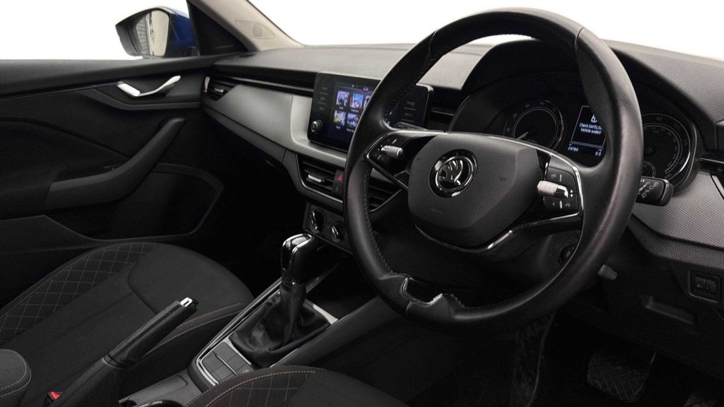 Used Skoda Kamiq 2022 for sale - 77422142: Photo 2