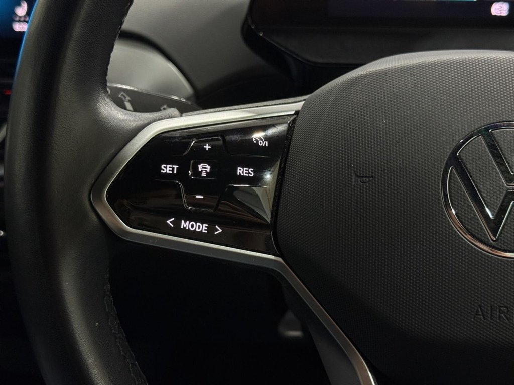 Used Volkswagen ID.4 2022 for sale - 78134144: Photo 29