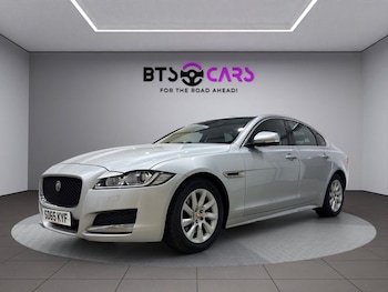 Used Jaguar XF 2015 for sale - 78839508: Photo