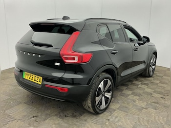 Used Volvo XC40 2023 for sale - 78985452: Photo