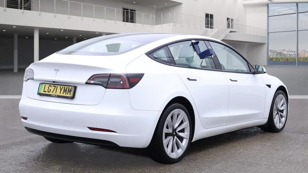 Used Tesla Model 3 2021 for sale - 76590764: Photo 3
