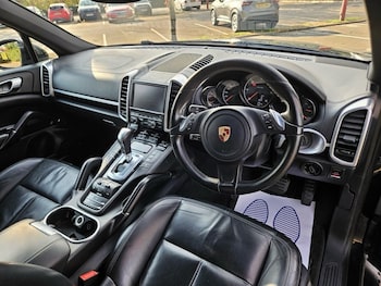 Used Porsche Cayenne 2013 for sale - 78293423: Photo