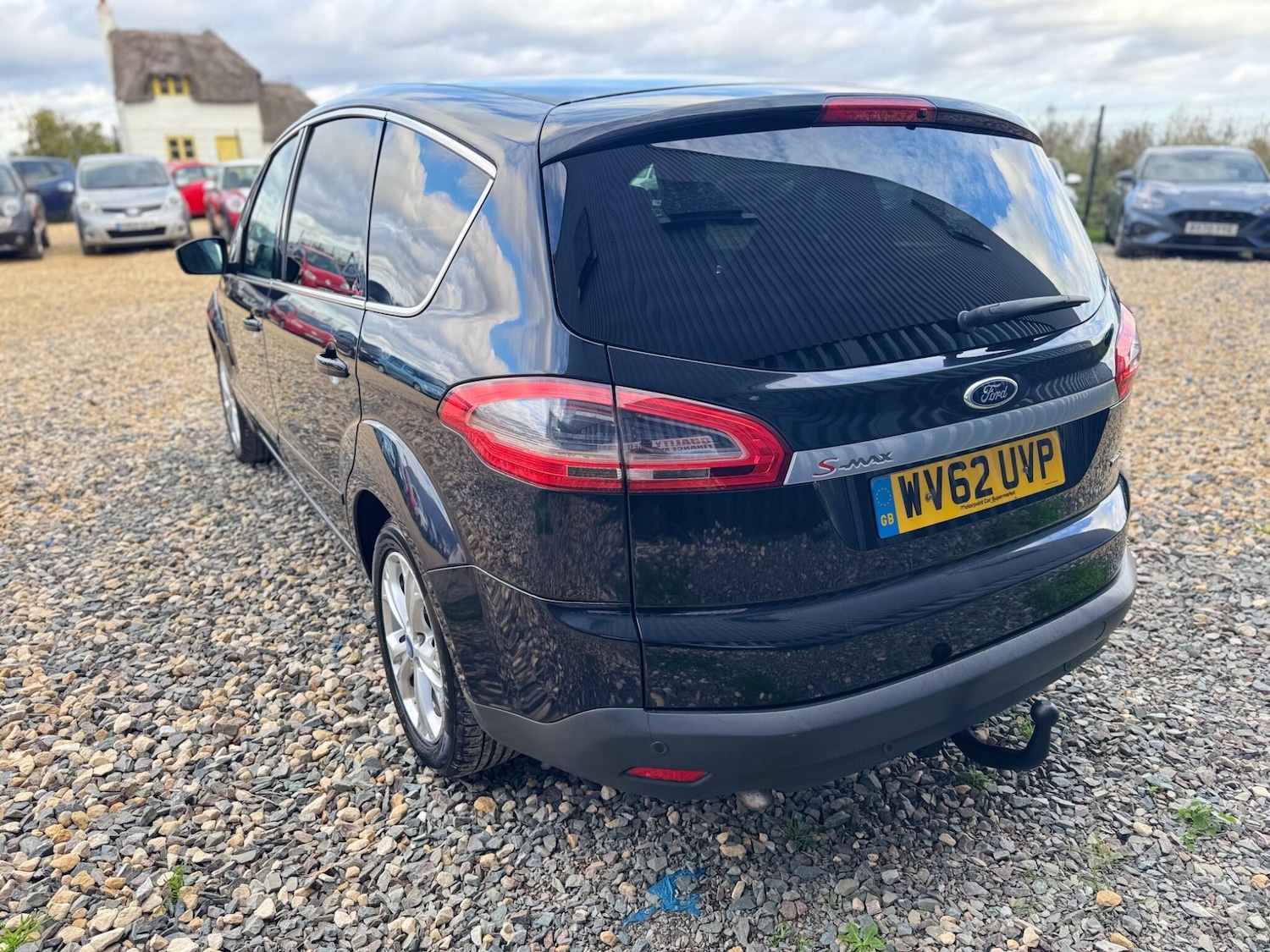 Used Ford S-Max 2012 for sale - 76607635: Photo 9