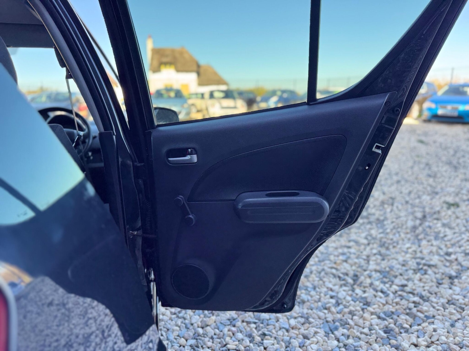 Used Suzuki Splash 2010 for sale - 76867007: Photo 24