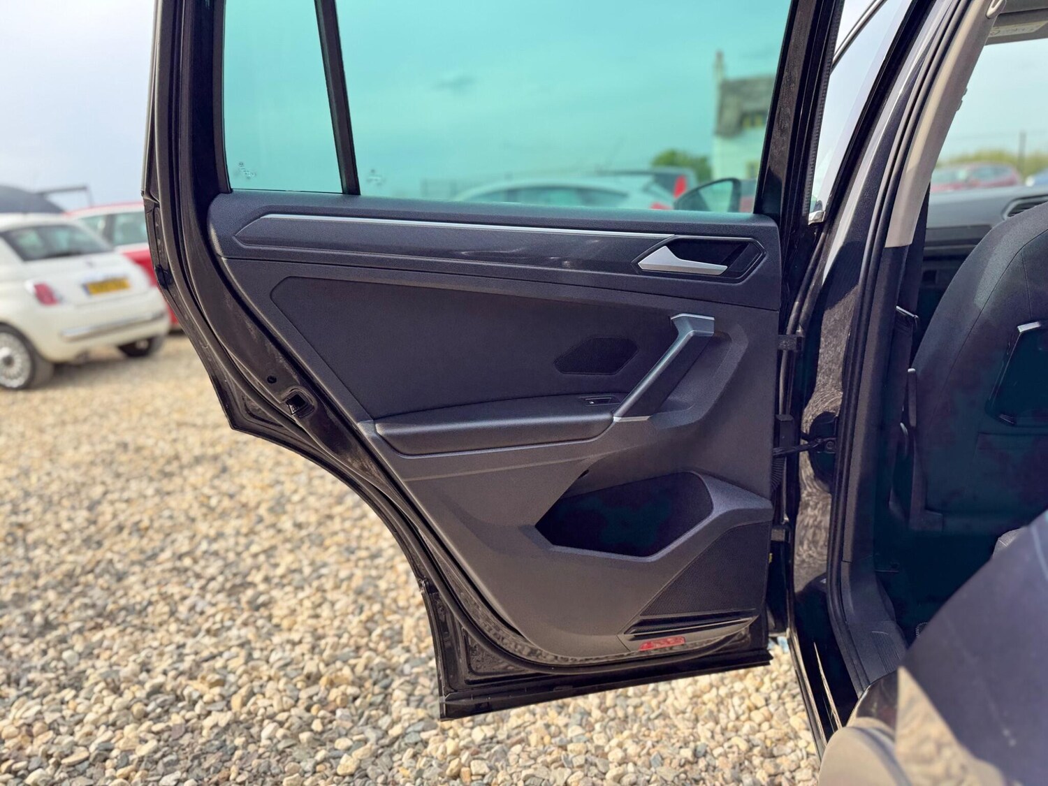 Used Volkswagen Tiguan 2017 for sale - 76608481: Photo 21