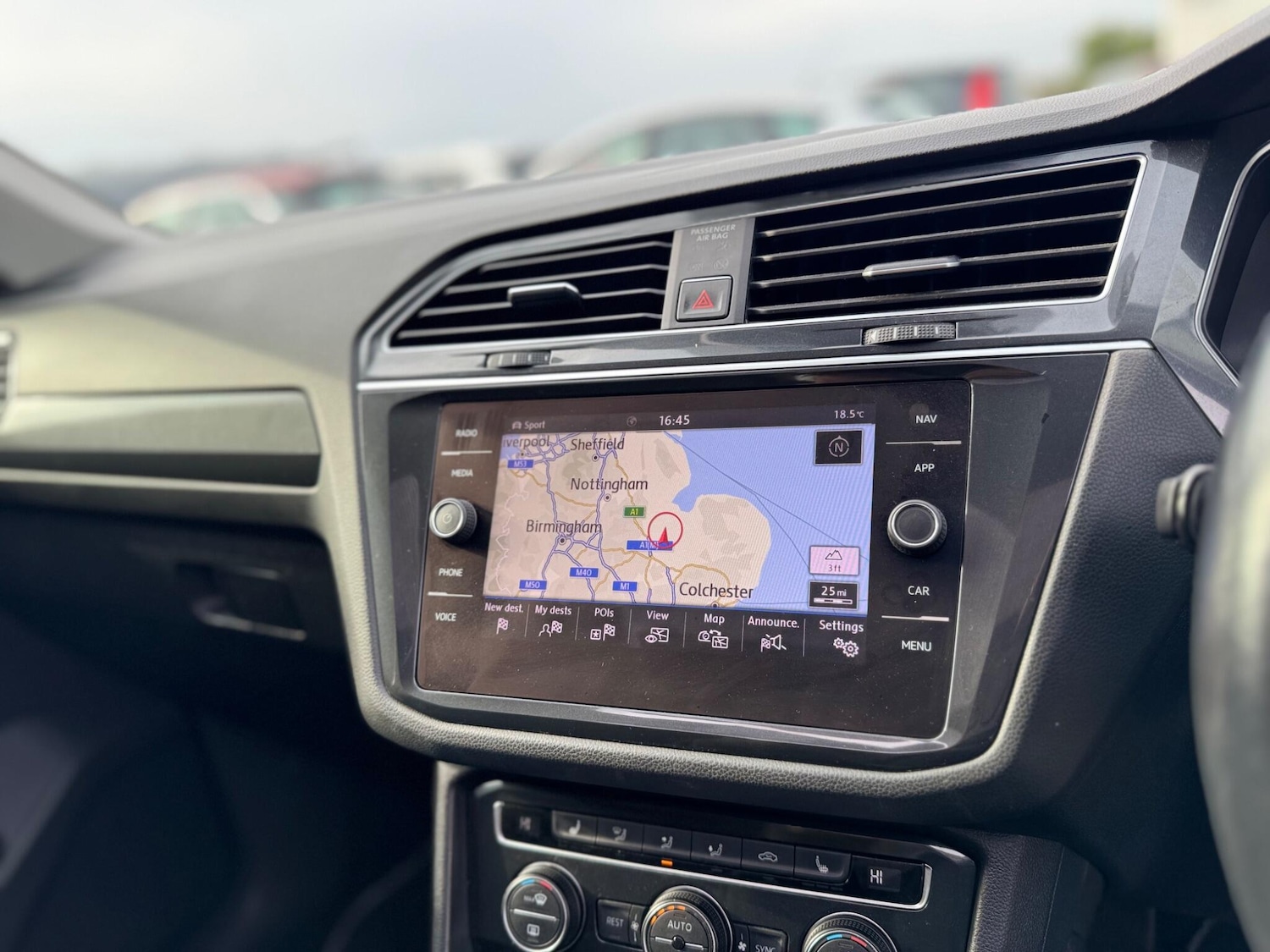 Used Volkswagen Tiguan 2017 for sale - 76608481: Photo 32