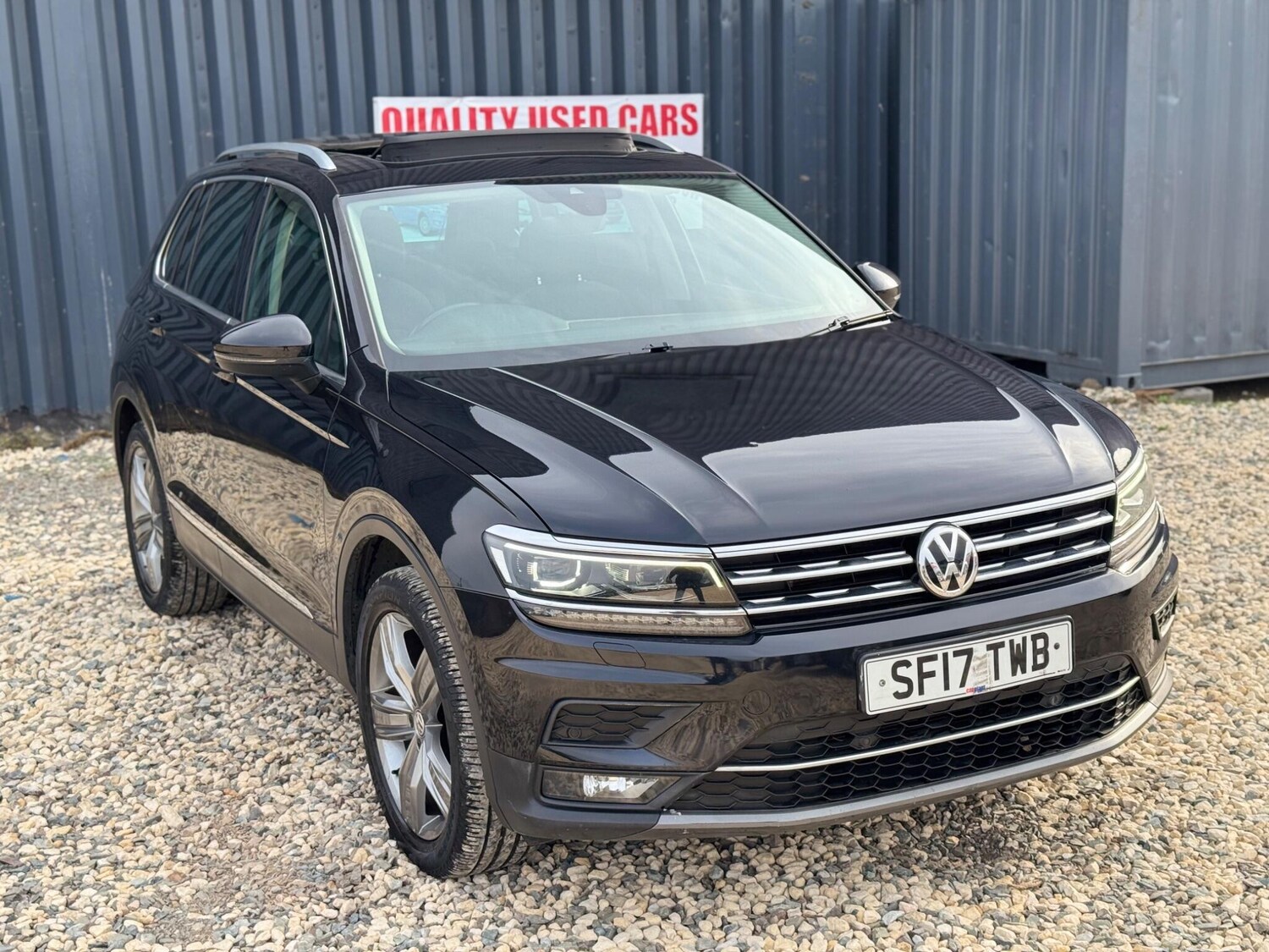 Used Volkswagen Tiguan 2017 for sale - 76608481: Photo 5