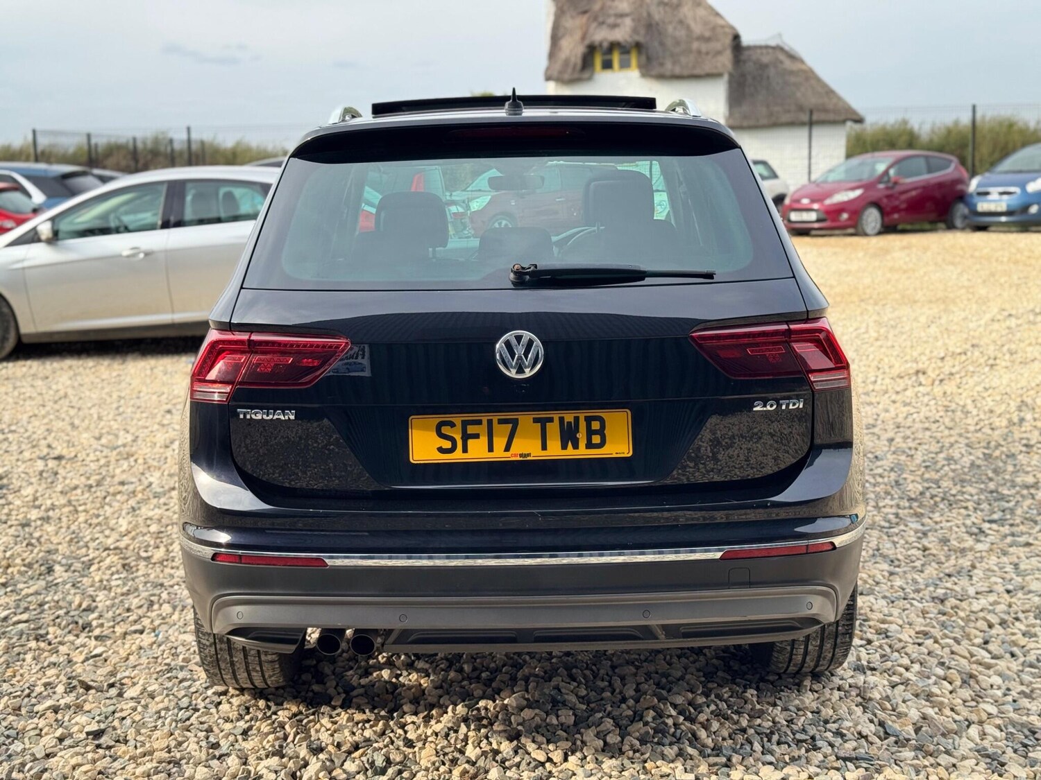 Used Volkswagen Tiguan 2017 for sale - 76608481: Photo 8