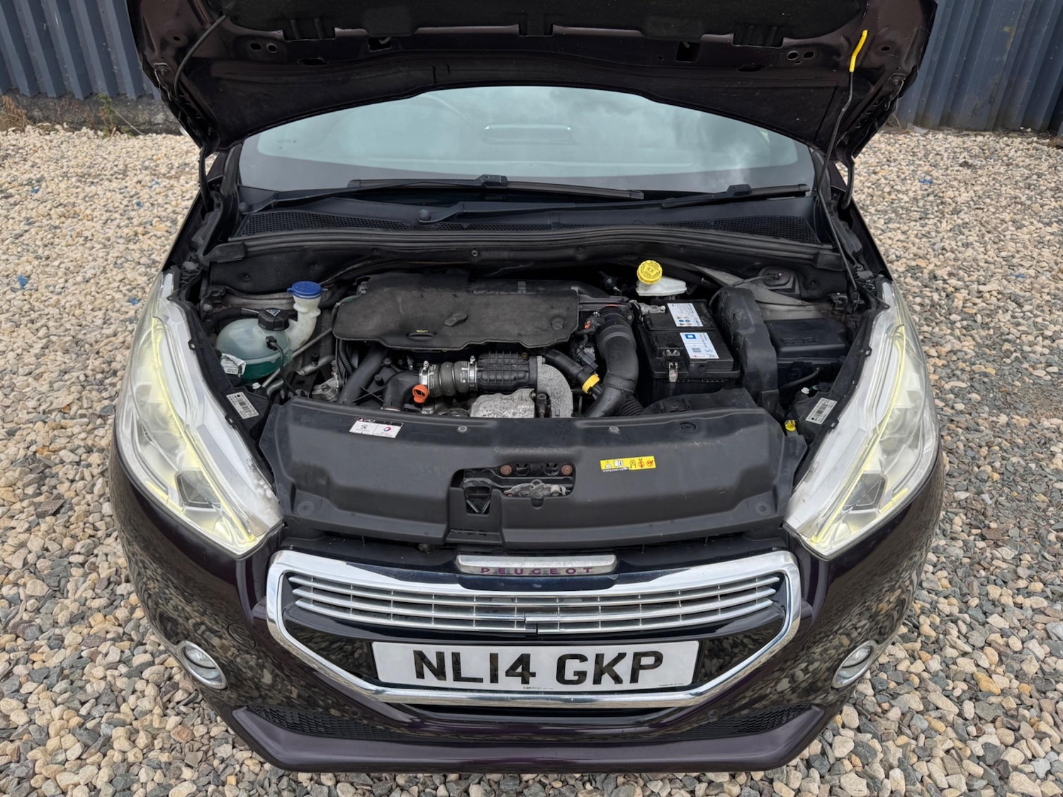 Used Peugeot 208 2014 for sale - 76867029: Photo 23